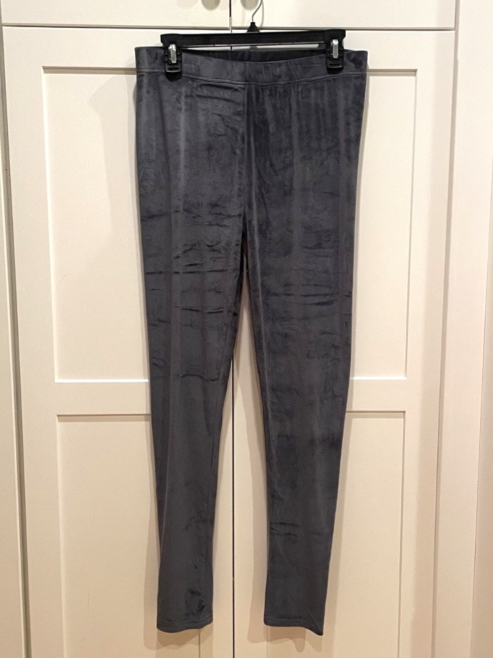 Conceited. Gray Velour Leggings Size 1X-2X